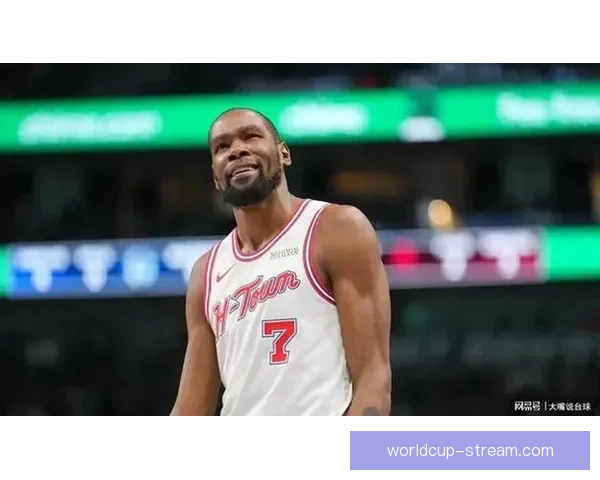 阿贾-威尔逊谈杜兰特依然钦佩即使面对自己男友也创历史表现